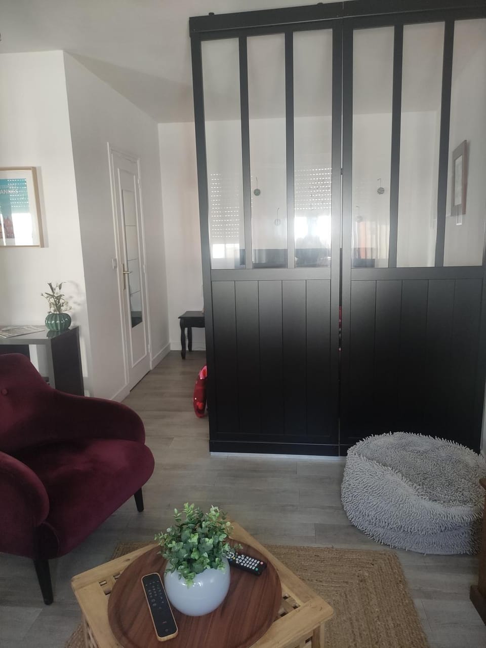 Property building, Living room