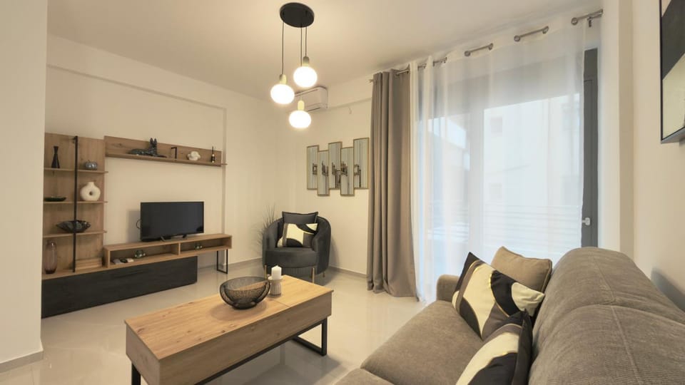 TV and multimedia, Seating area