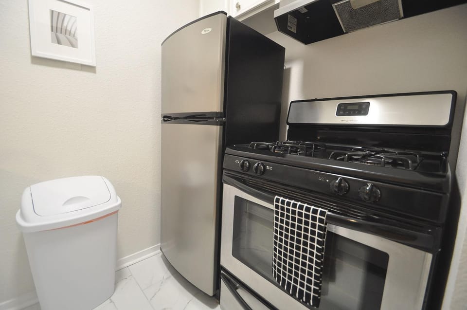 The Austin Cool Condo Apartment in Austin