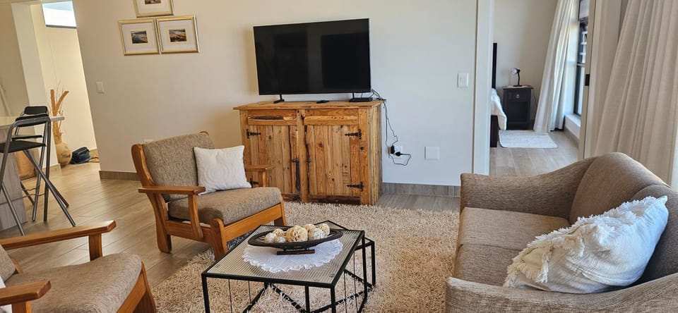 TV and multimedia, Seating area