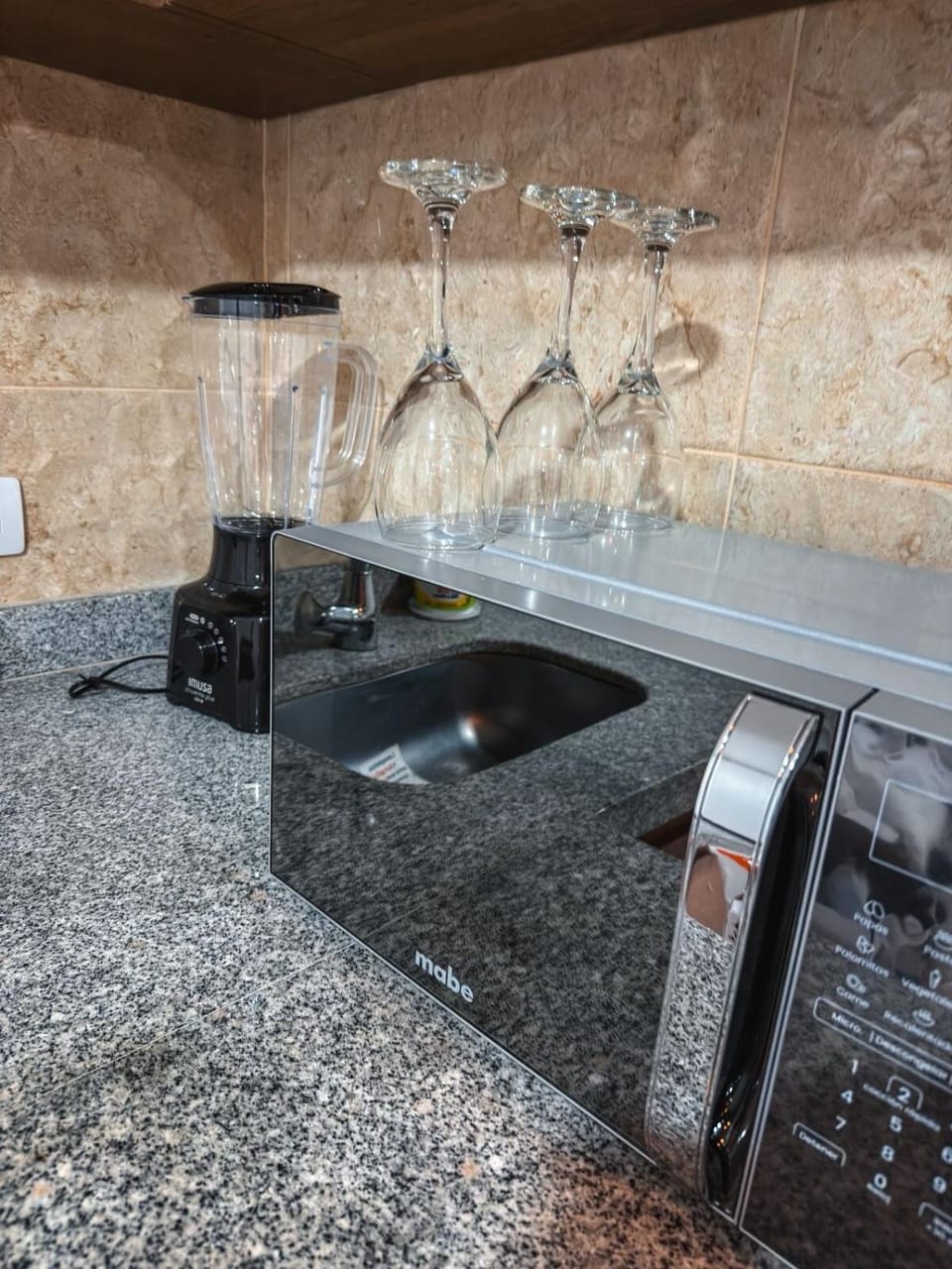 apartamento frente a la clínica Foscal y cerca a centros comerciales Apartment in Floridablanca