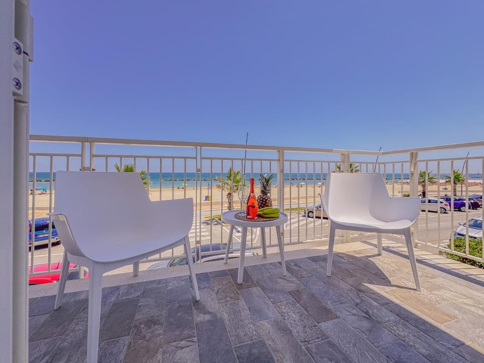 Sea-View Living | Double Space, Pure Ease by Host Hero Apartment in Civitanova Marche