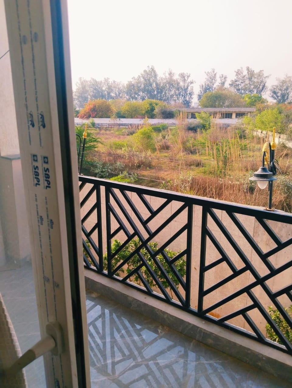 F-15A meera tower,Hotel Shree Sadhna, Chhatikara road,near char dham mandir Apartment in Uttar Pradesh