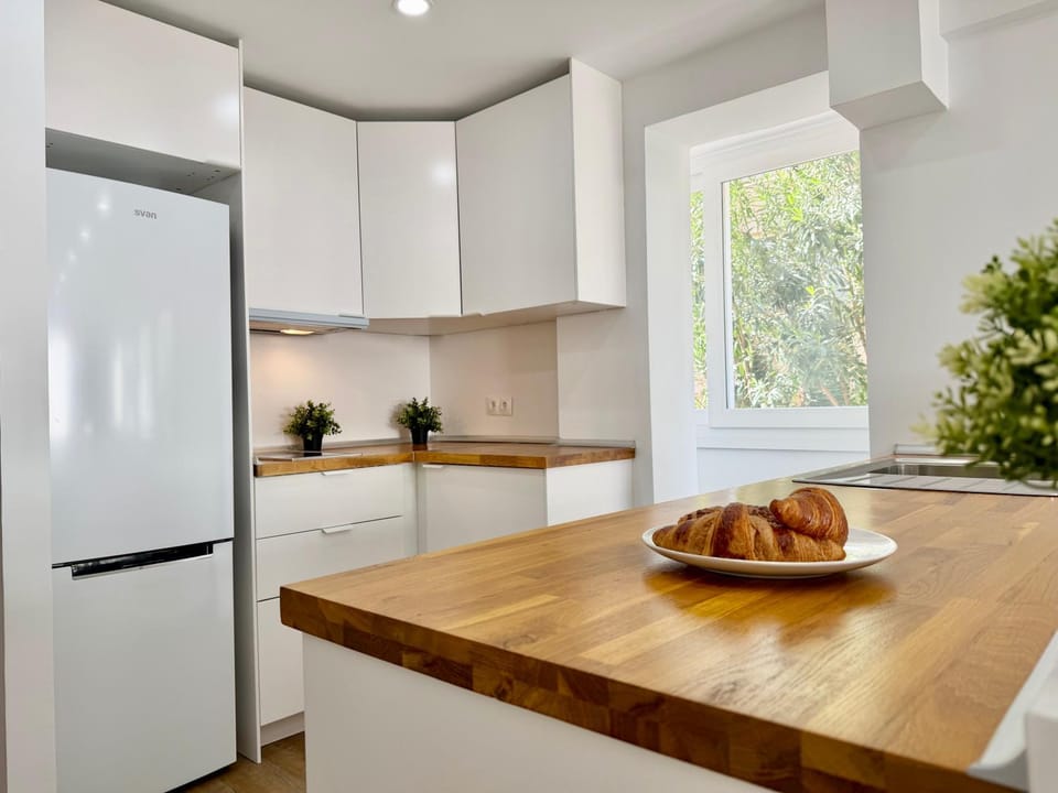 Peaceful Premium by the Sea by TuriVida Apartment in Fuengirola