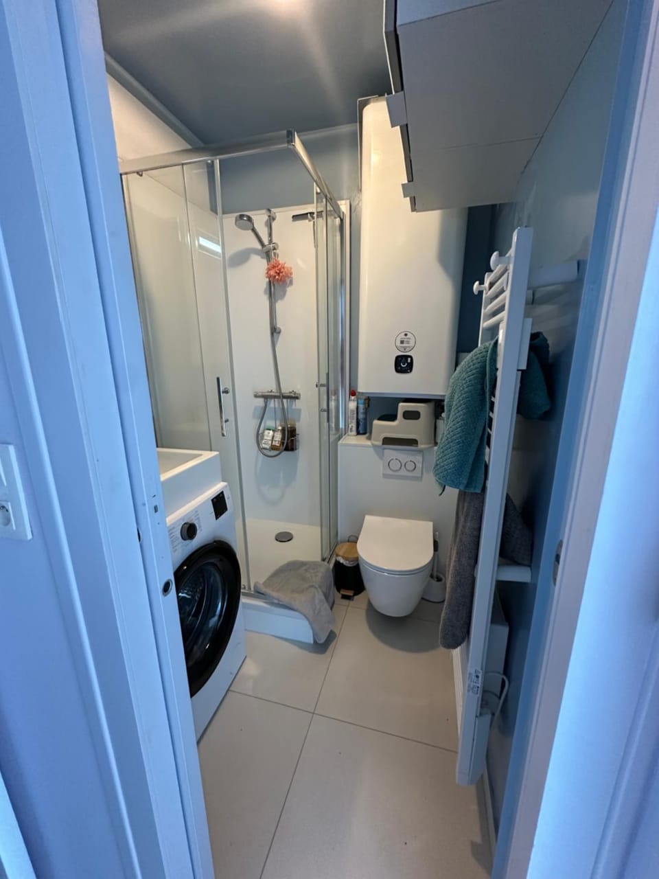 Shower, Toilet, Bathroom, washing machine, washing machine