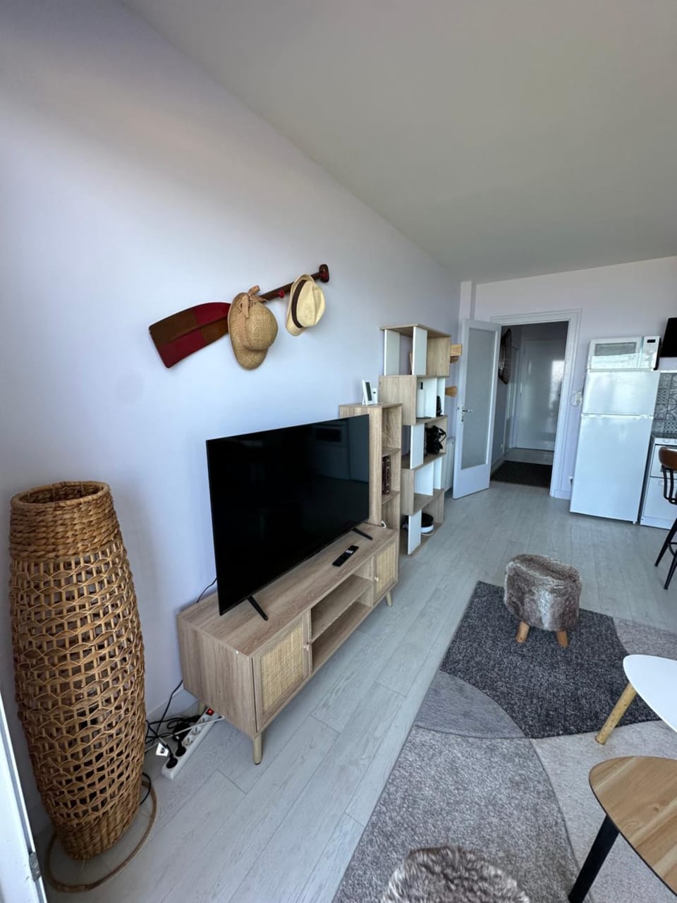 Communal lounge/ TV room, Living room