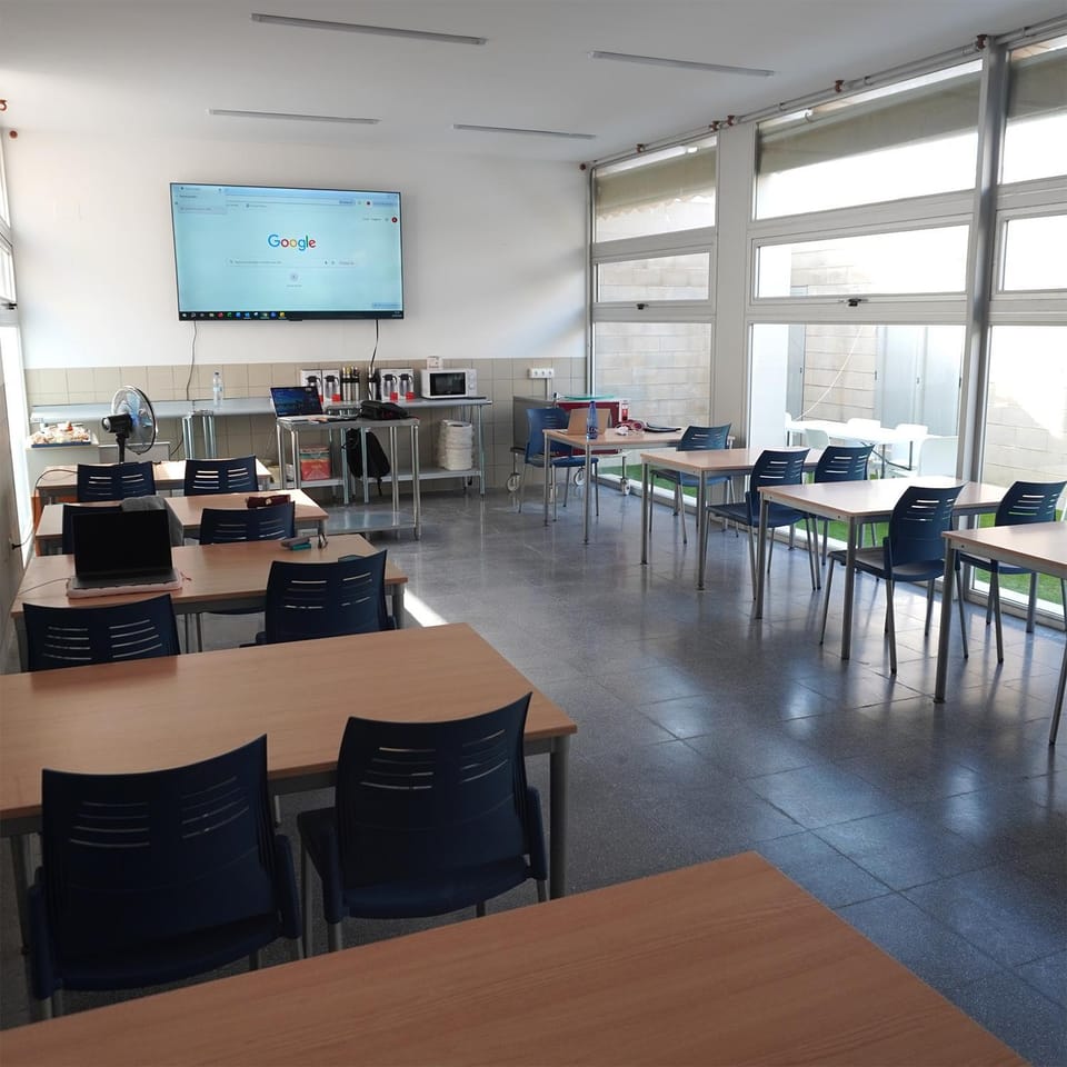 Communal lounge/ TV room, Meeting/conference room