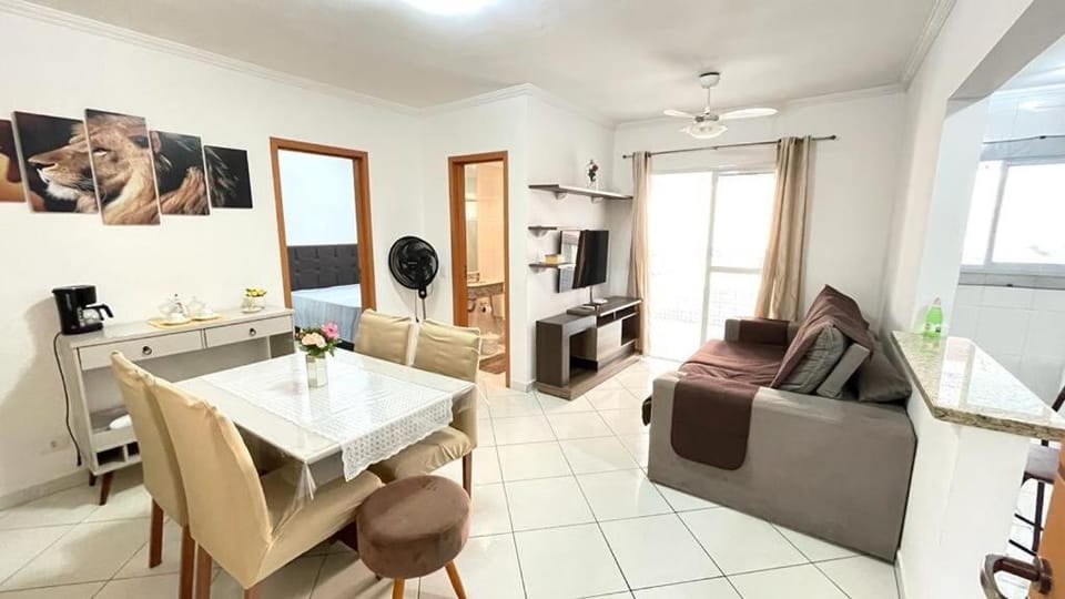 Lindo ap com churrasqueira na Praia Grande ! Apartment in State of São Paulo