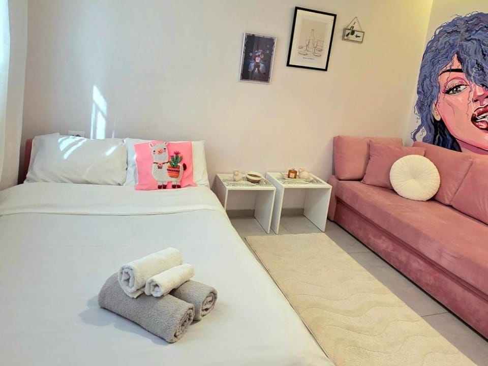 Muse Art Studio Apartment in Tirana