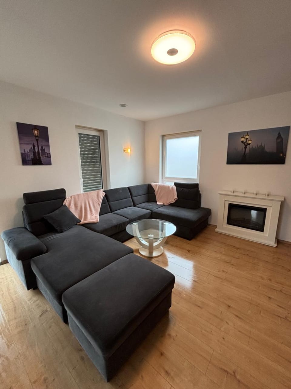 Seating area