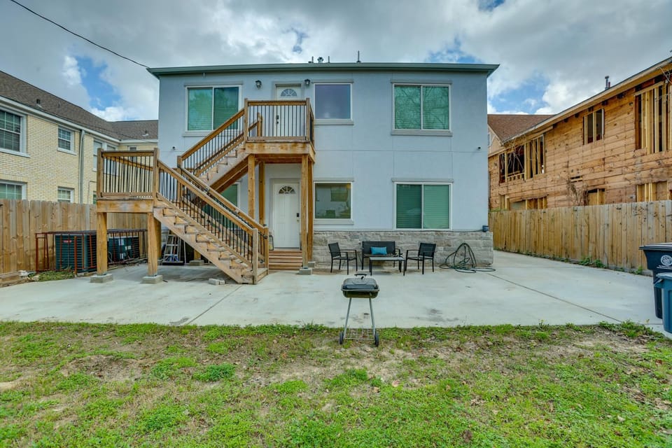 Large-Group Getaway Near Dtwn & NRG Stadium! House in Houston