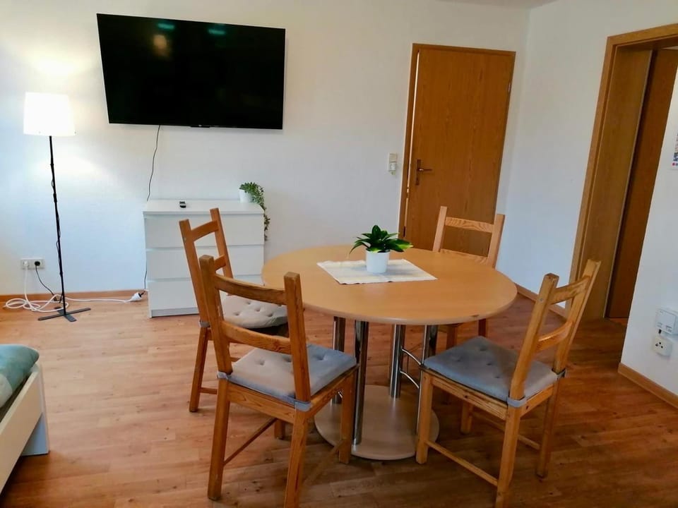 TV and multimedia, Bedroom