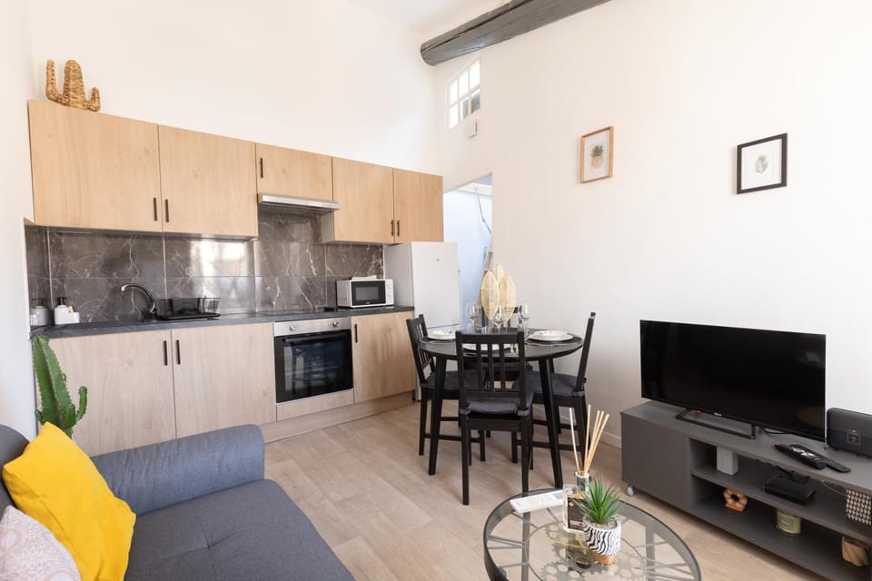 TV and multimedia, Living room, oven