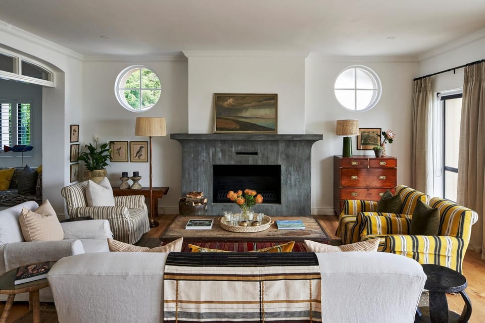 Living room, Seating area, flat iron