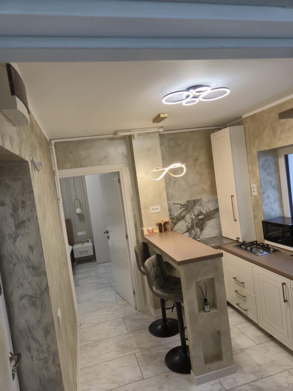 Edward Luxury Studio Apartment in Romania