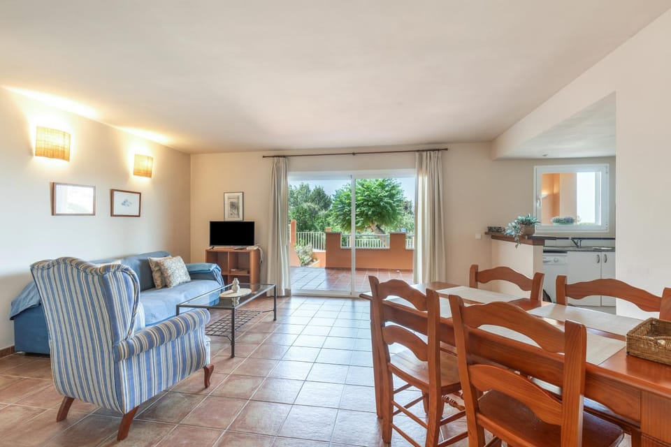 Son Bou Pool and Sea Apartment in San Jaime Mediterráneo