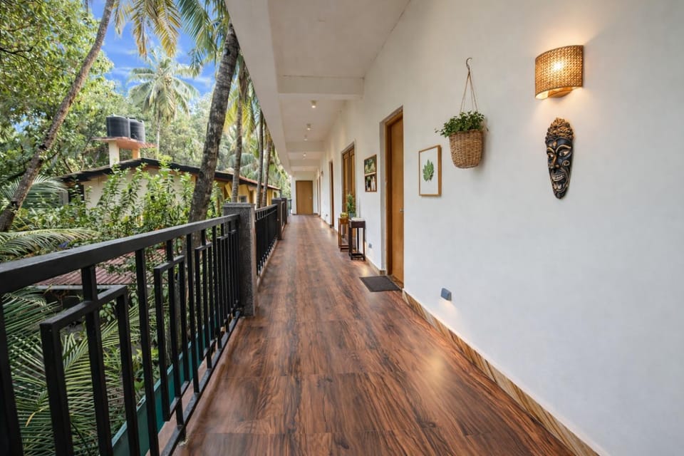 View (from property/room), Balcony/Terrace, Garden view