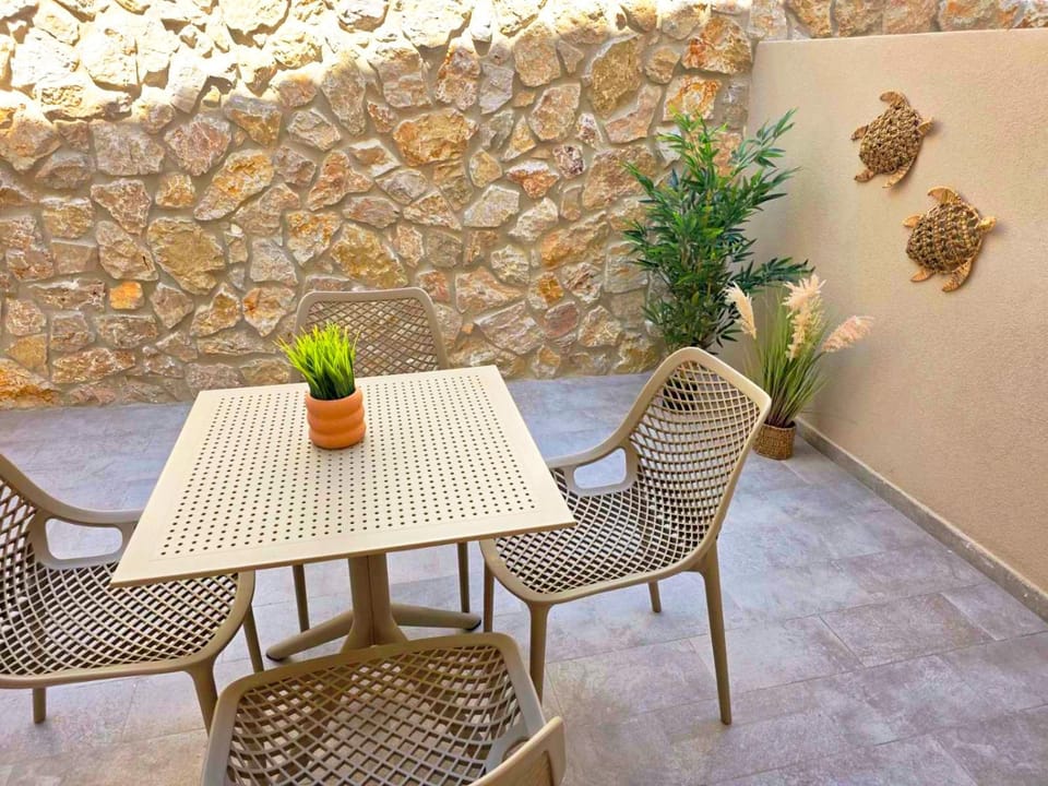 Anthouli Homes 1, steps from beach and centre Apartment in Kardamena
