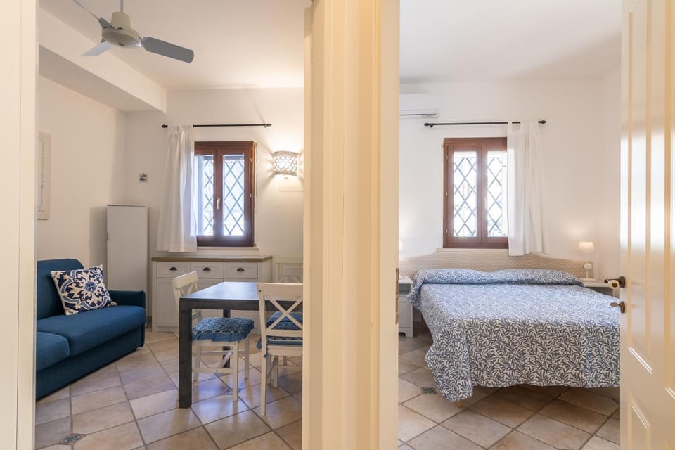 Living room, Bedroom