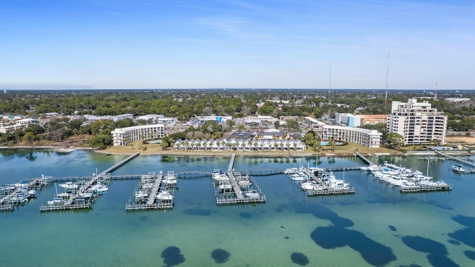 Pirates Bay B215 House in Fort Walton Beach