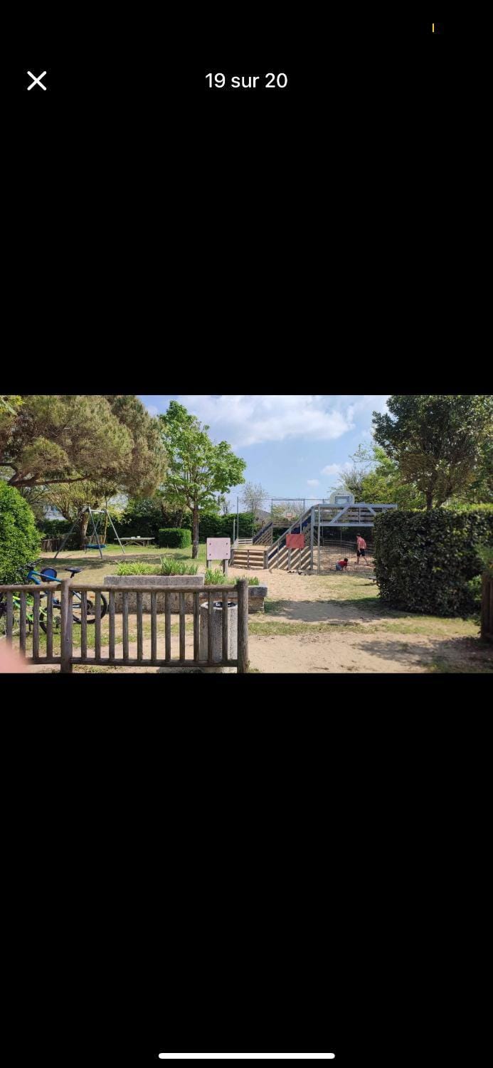 Nature Campground/ 
RV Resort in Nouvelle-Aquitaine