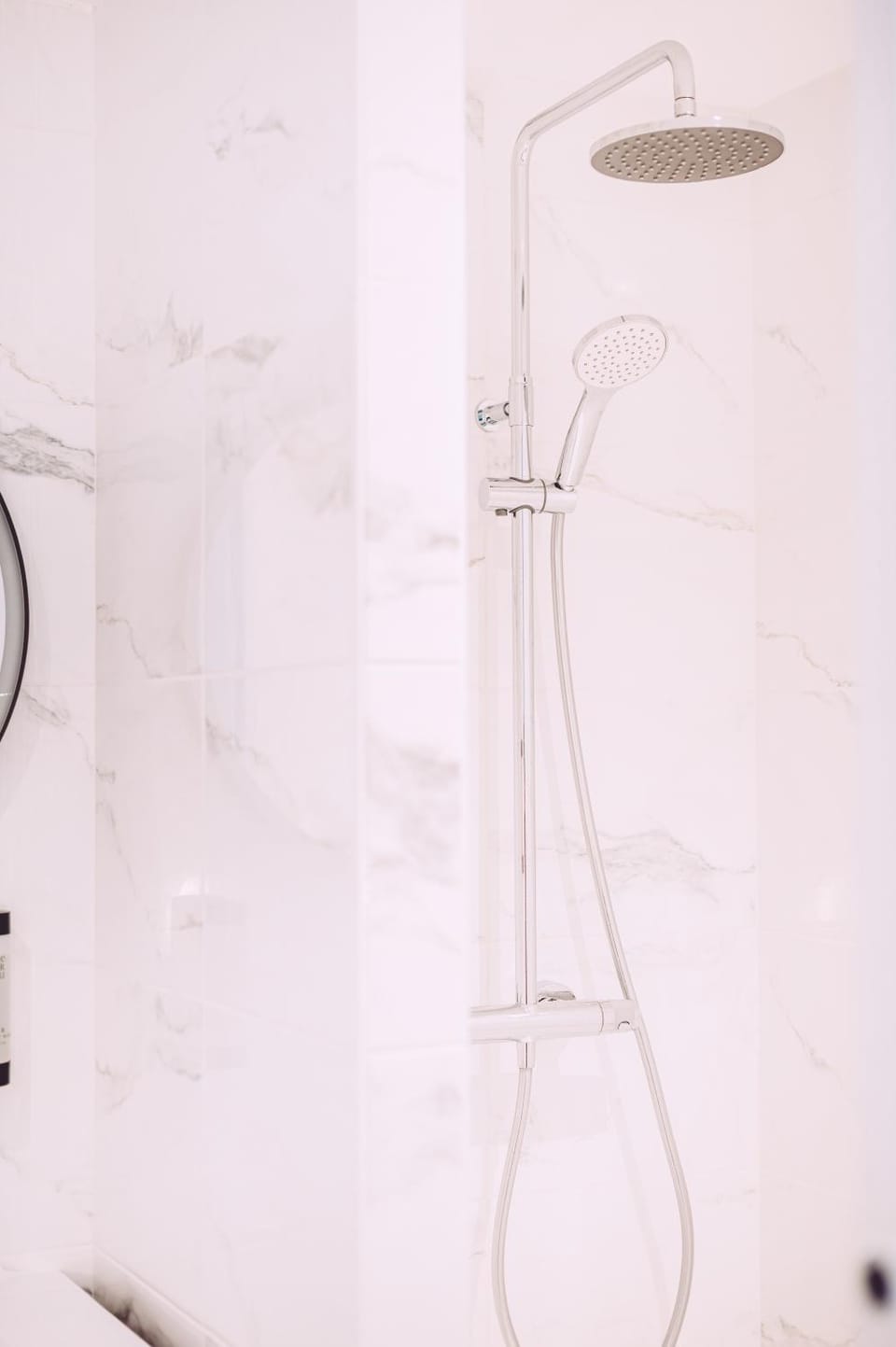 Hôtel de la Poste Hotel in Chablis