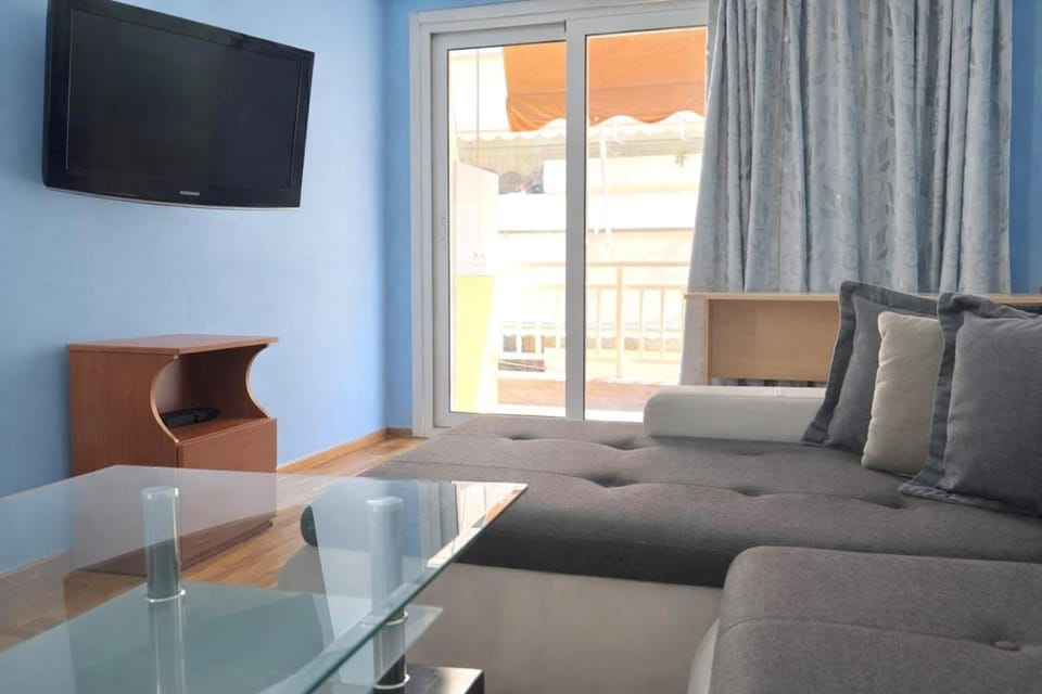 Athens Getaway - Perfect Stay for 4 by ΜΡS Apartment in Athens