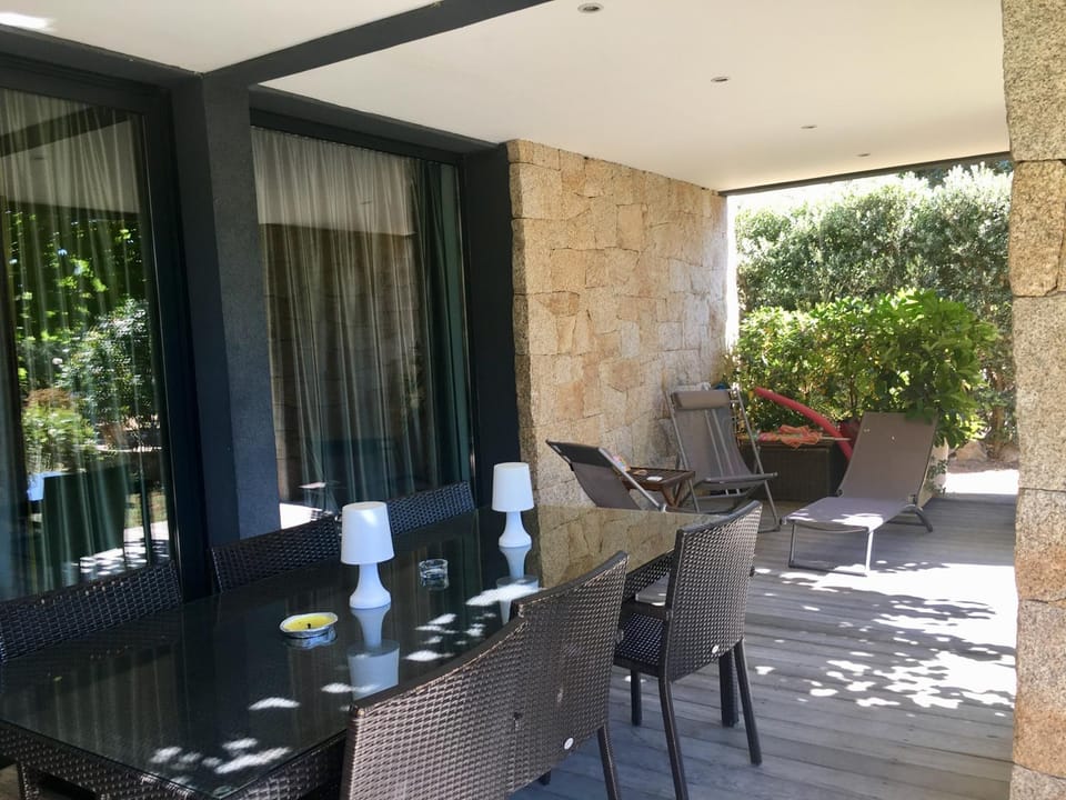 Patio, Balcony/Terrace
