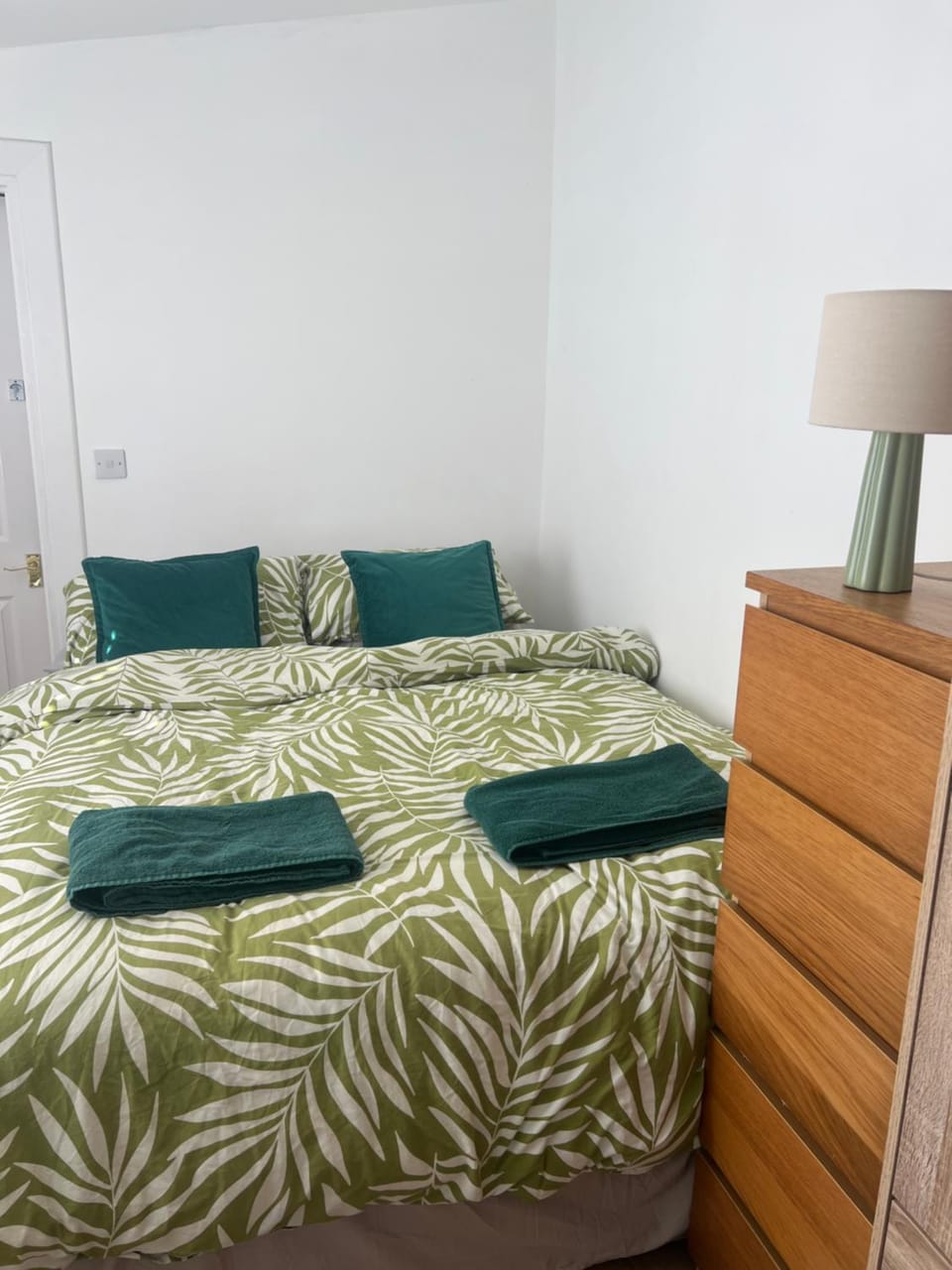 Stylish Open Plan Studio - Chester Apartment in Chester