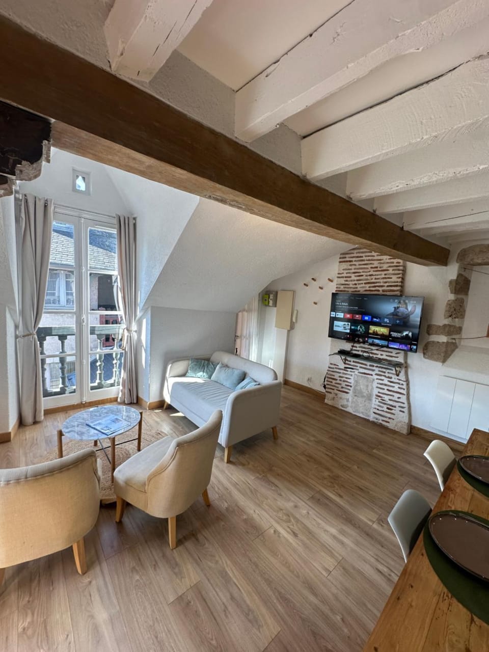 Séjournez face au Château Royal de Blois Apartment in Blois
