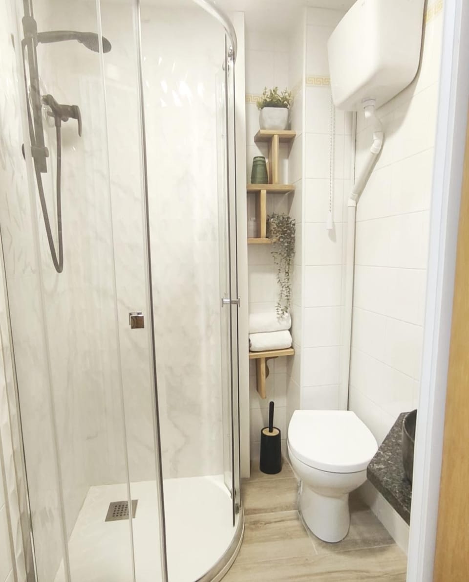 Plaza de la Torre Bed and Breakfast in Poio