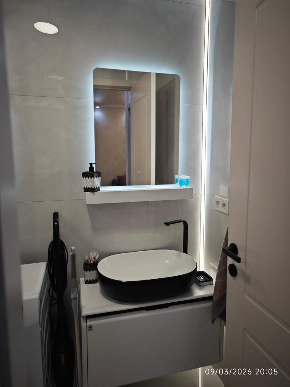 Hualing Oasis Apartment in Tbilisi, Georgia
