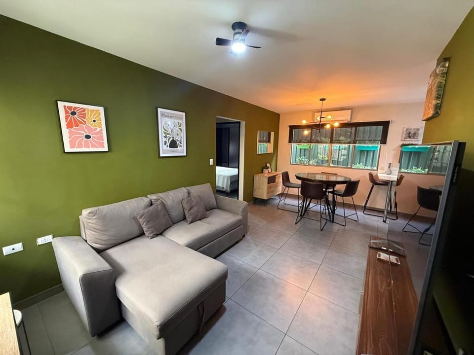 Cozy apartment in Escalón ideal for families Apartment in San Salvador
