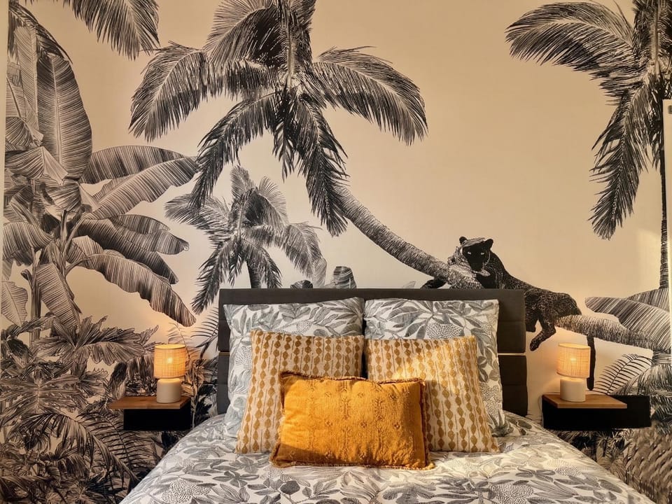 Bed, Night, Bedroom