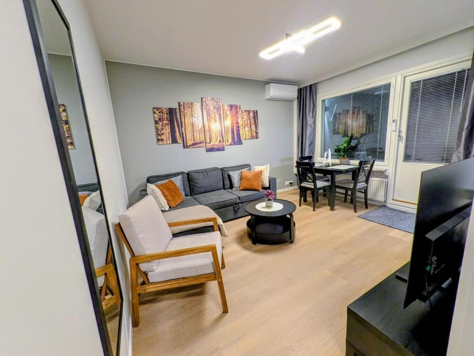 Downtown suite with sauna next to shopping center Apartment in Finland