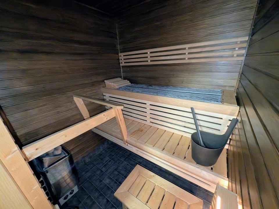 Downtown suite with sauna next to shopping center Apartment in Finland