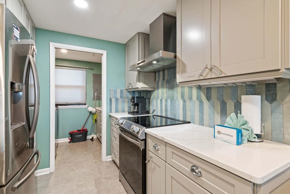 Navarre Towers 101 - 3 Bedroom Apartment in Pensacola Beach
