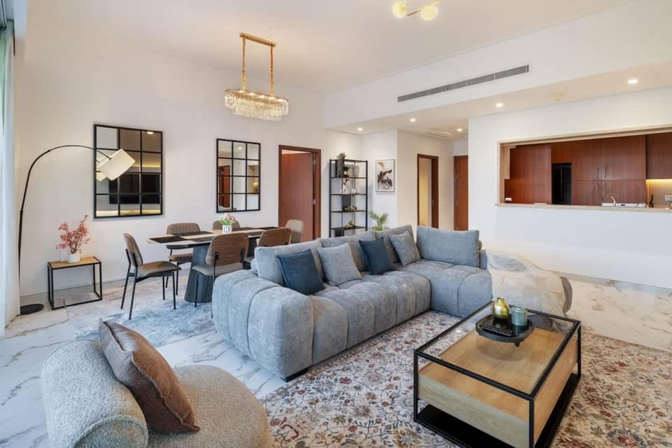 Elite 4BR All Golf View Bedrooms Vida Hills Apartment in Dubai