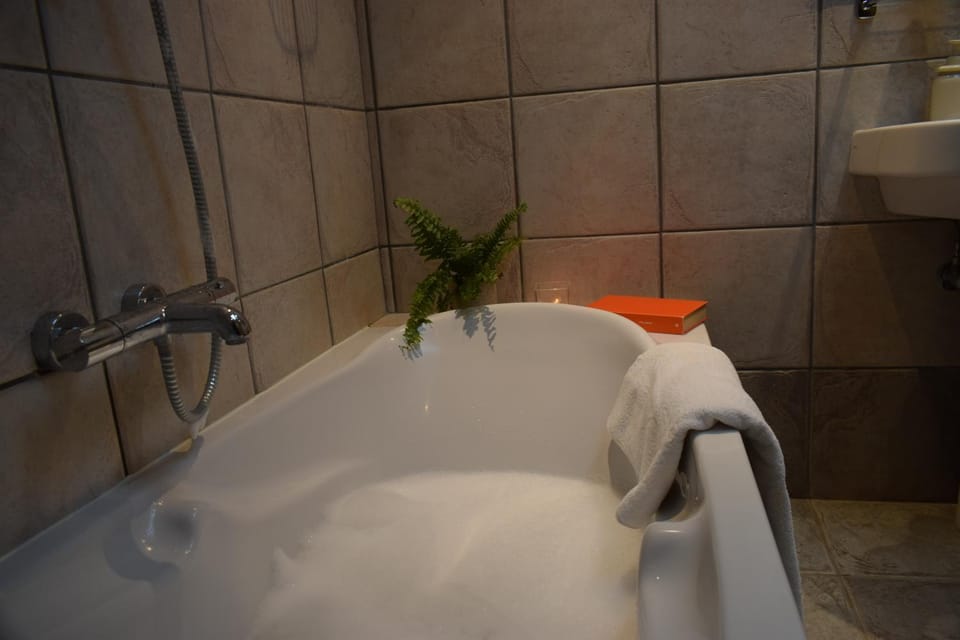 Shower, Bathroom, Bath