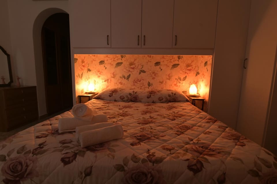 Night, Bedroom