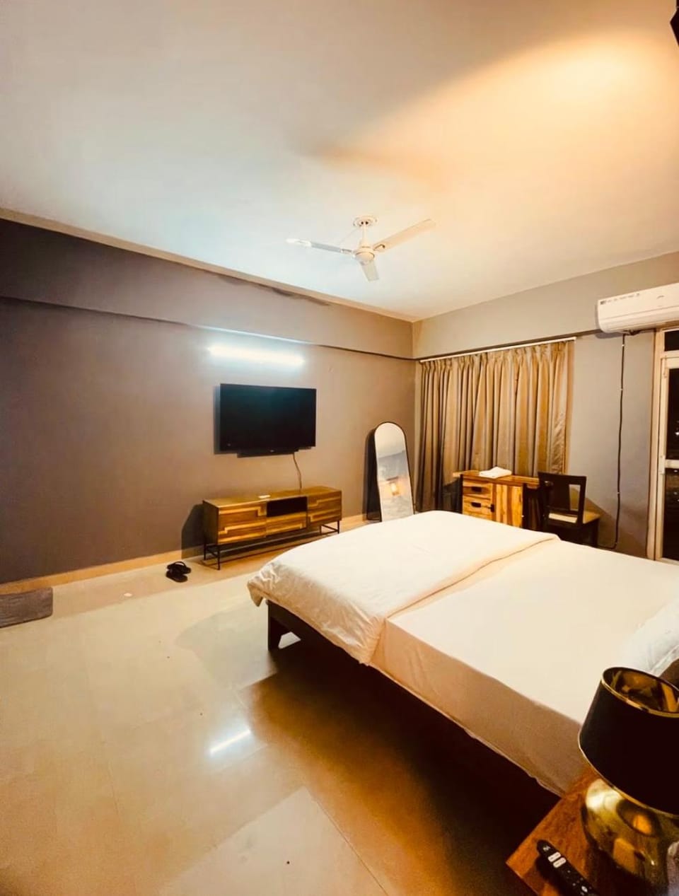 Skyline Serenity by Vantage View Apartment in Lucknow