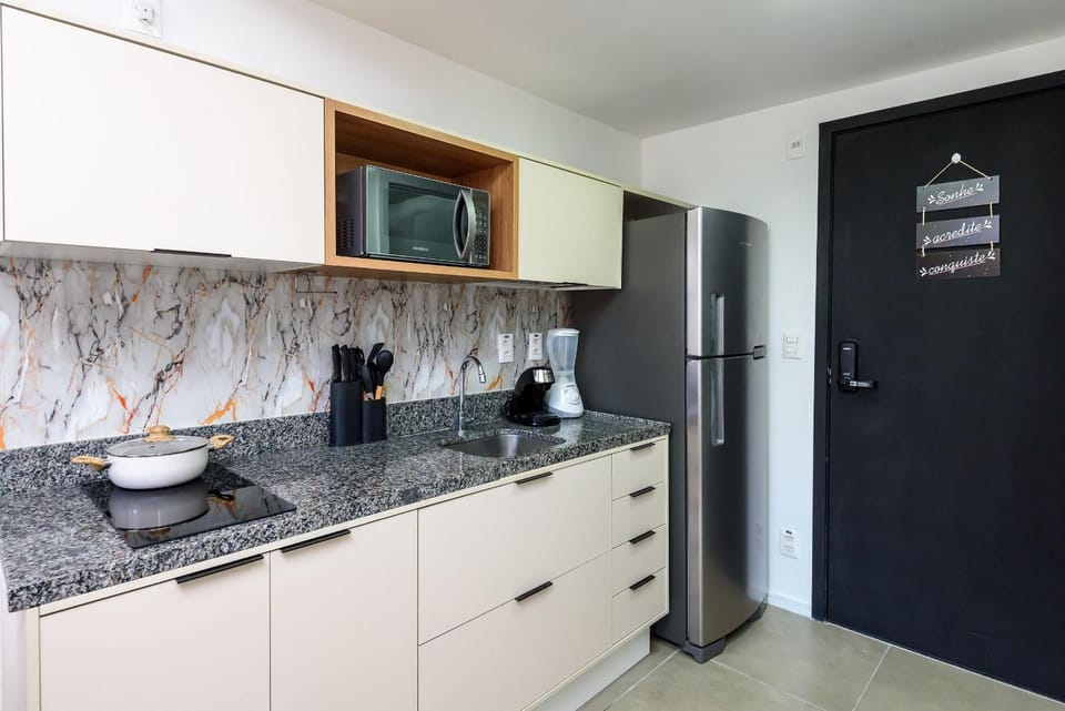 Studio Apartment with Pool | RL 201/203 Apartment in Santa Teresa