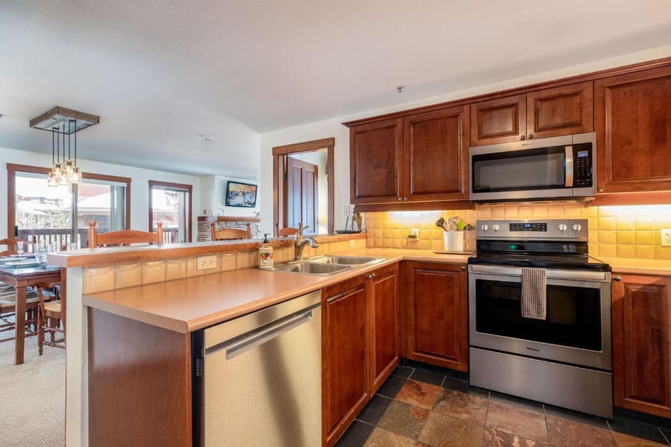 Peaks and Pines House in Wasatch County
