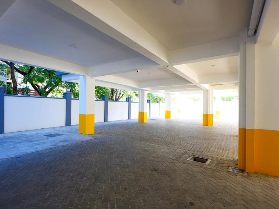 Modern 2BR with Pool - Nyali, City Mall Apartment in Mombasa County