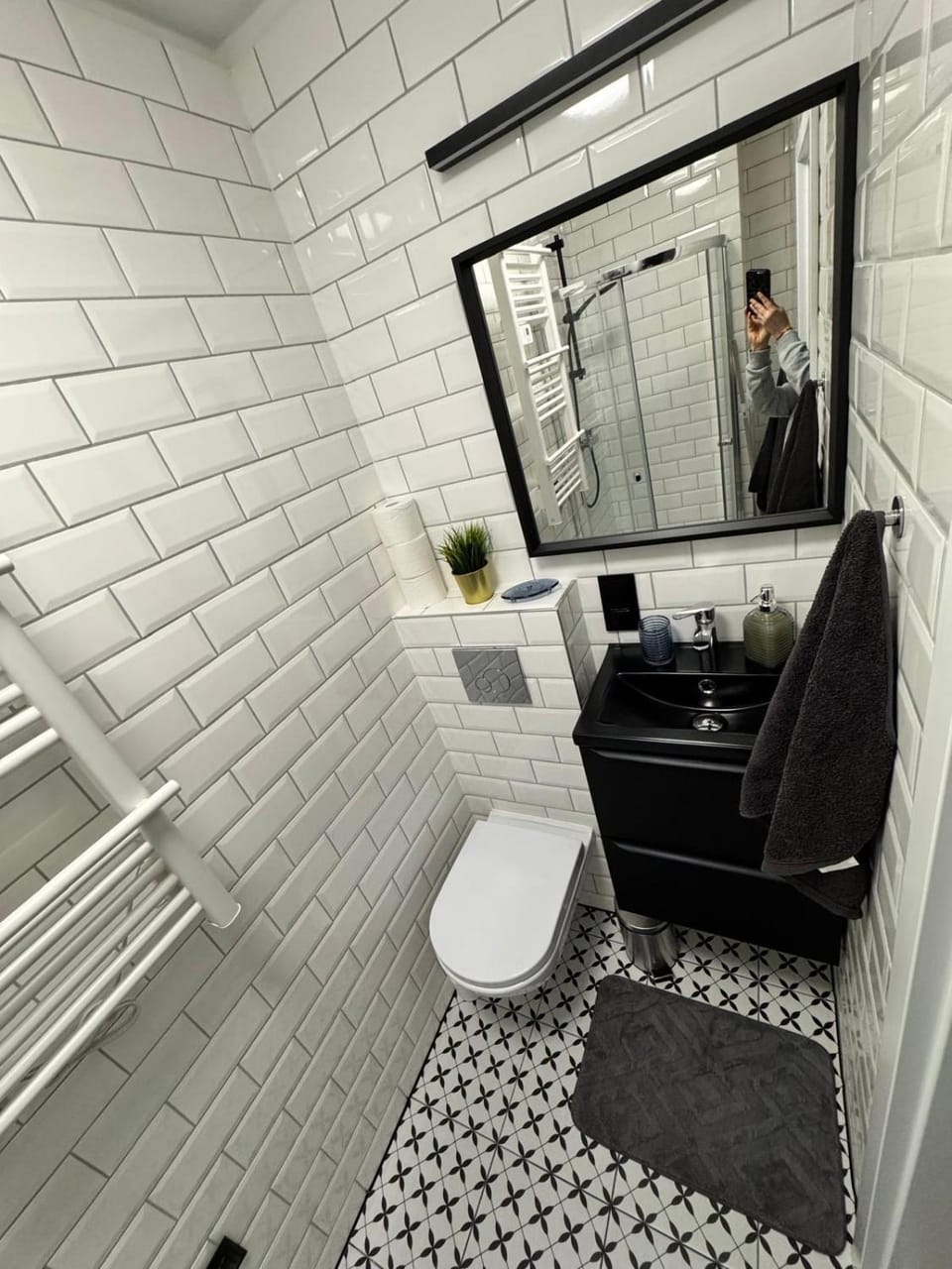 Shower, Bathroom