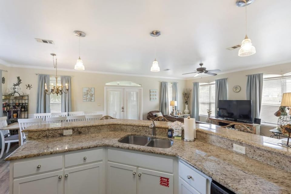 Emerald Shores - Caribbean Sun House in Miramar Beach