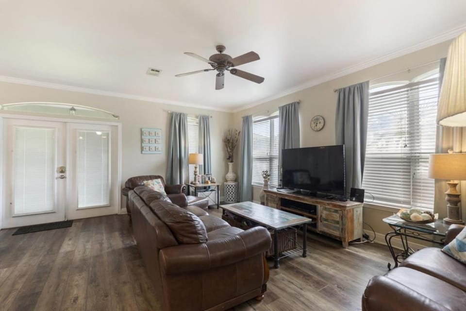 Emerald Shores - Caribbean Sun House in Miramar Beach
