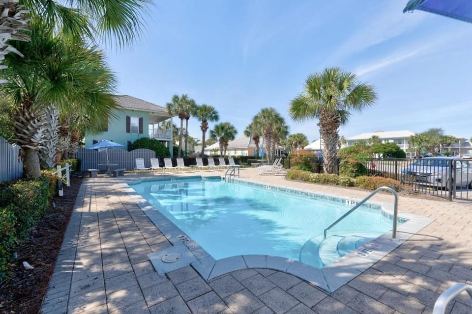 Emerald Shores - Martinique House in Miramar Beach