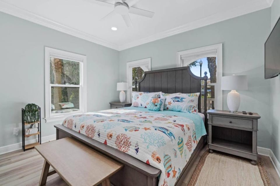 Calatrava Beach Cottage House in Destin