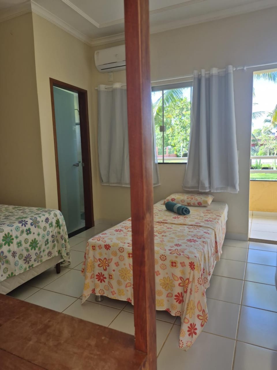 Restaurant/places to eat, Bed, Swimming pool, Breakfast